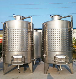 華容區(qū)葡萄酒發(fā)酵設備特價處理 諸城健源釀酒