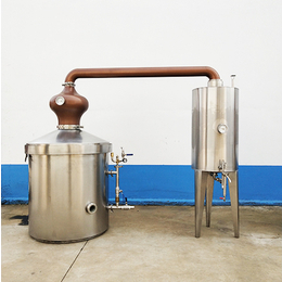 山東夏朗德蒸餾設備規(guī)格,諸城酒莊釀酒設備