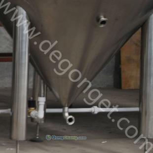 供應200L小型啤酒設備只需要9萬元_機械及行業設備_世界工廠網中國產品信息庫